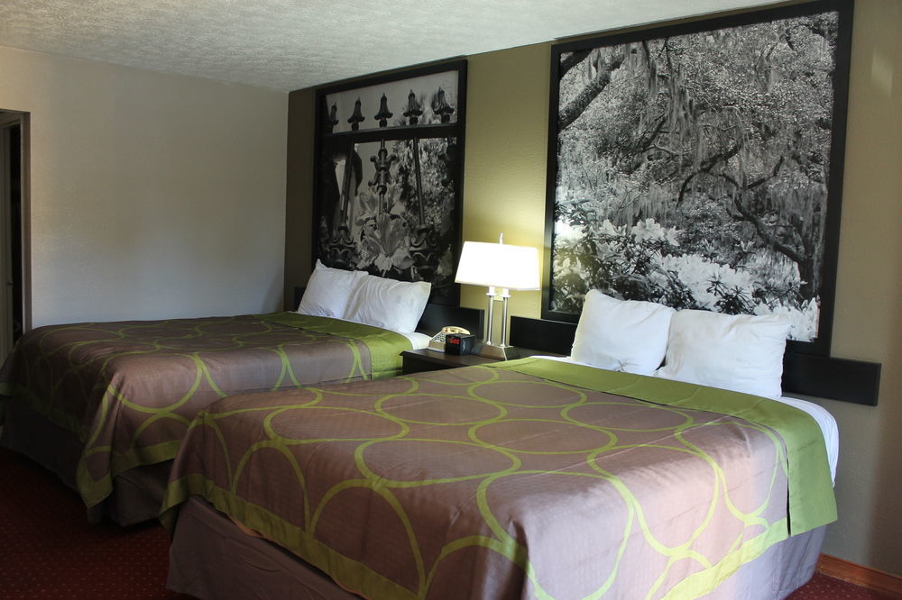 Super 8 By Wyndham Locust Grove Motel Ngoại thất bức ảnh