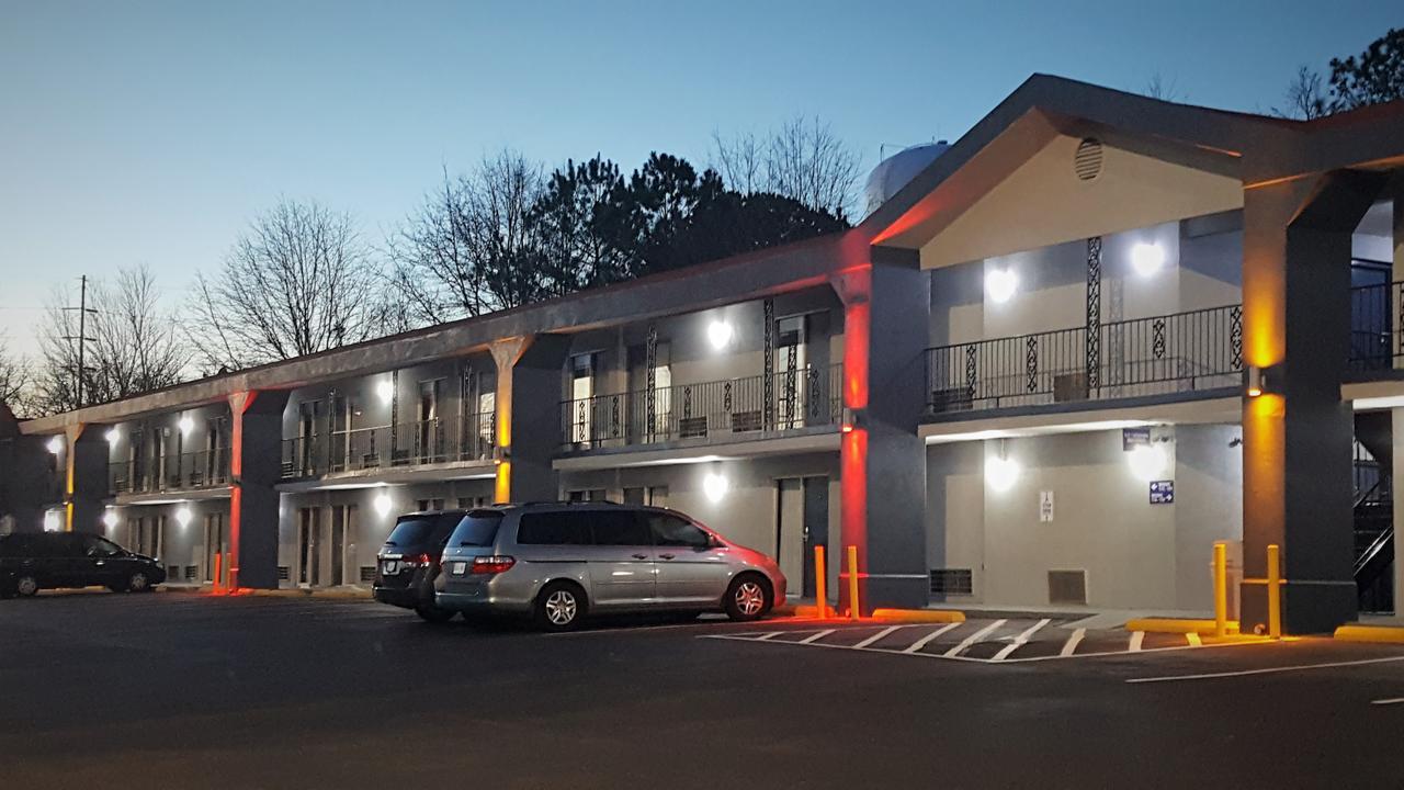 Super 8 By Wyndham Locust Grove Motel Ngoại thất bức ảnh